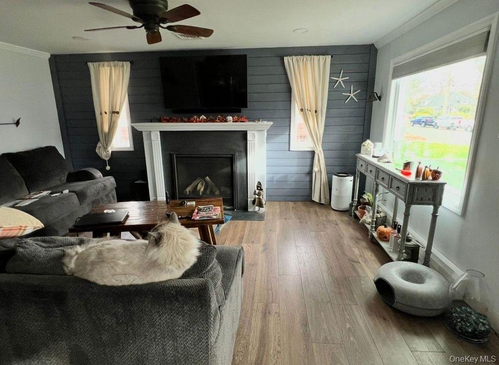 17 Grove Street, Sayville, NY 11782