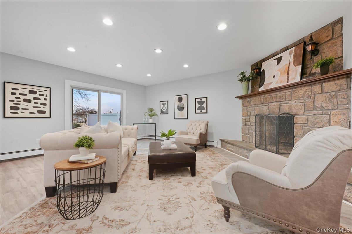 557 Southside Avenue, Freeport, NY 11520