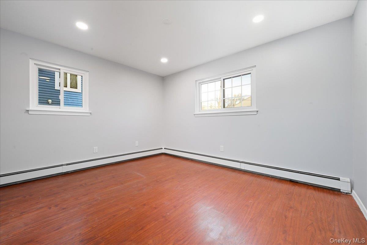 557 Southside Avenue, Freeport, NY 11520