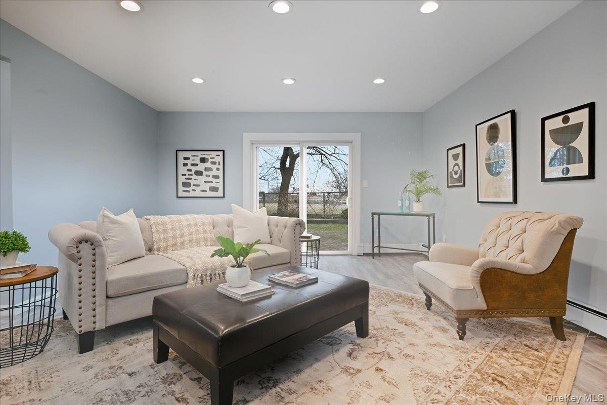 557 Southside Avenue, Freeport, NY 11520