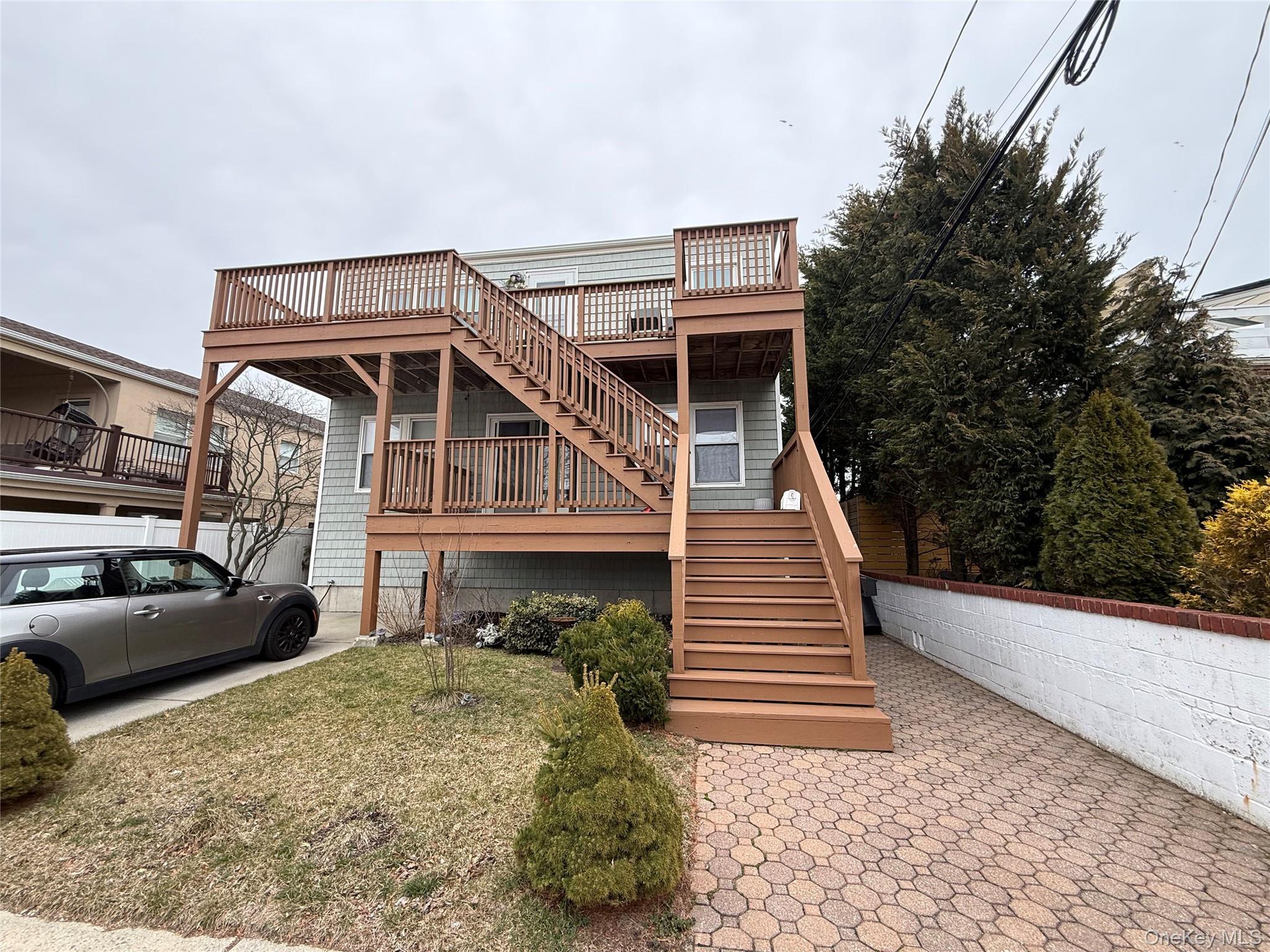 Long Beach, NY 11561