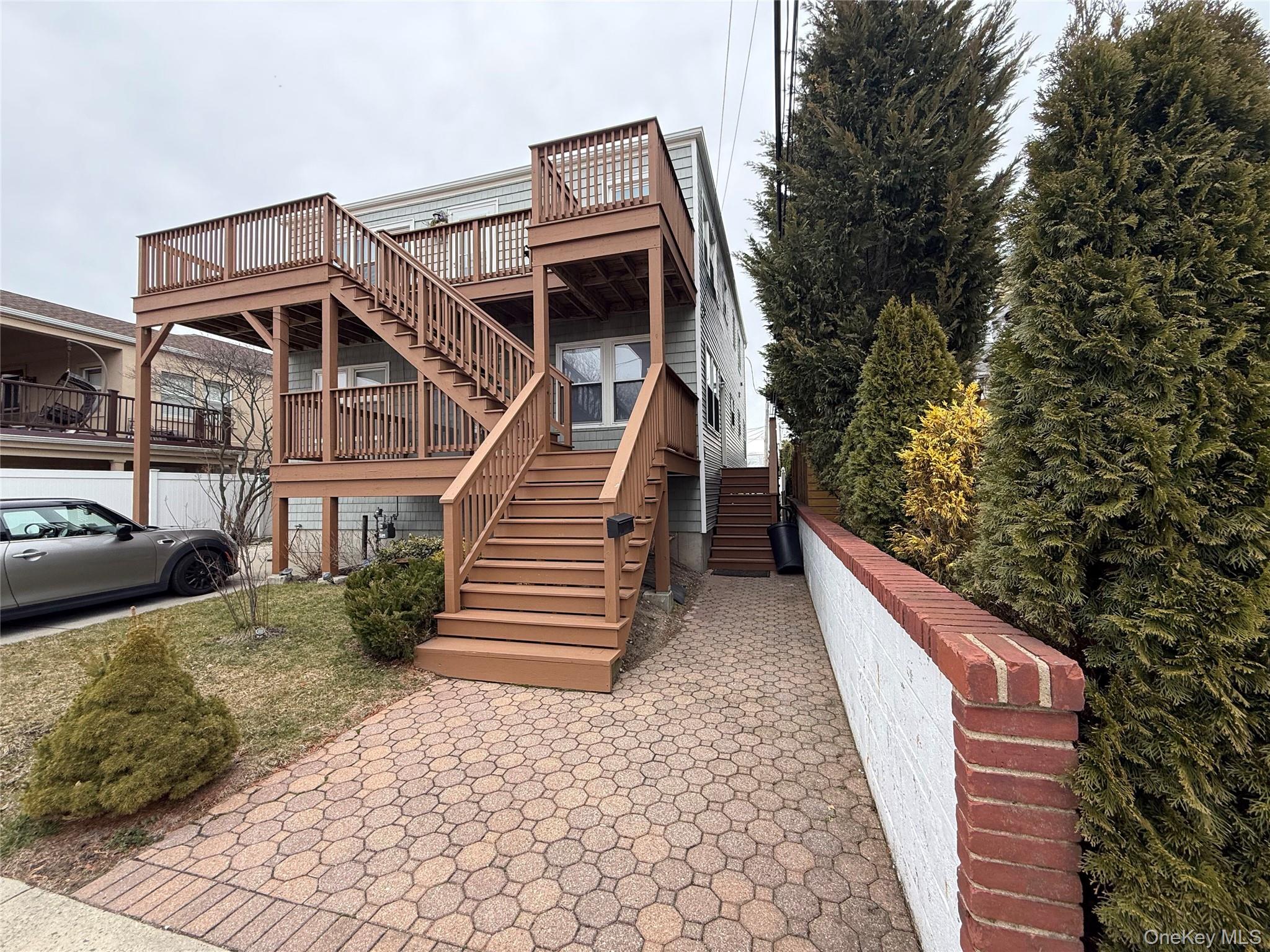 Long Beach, NY 11561