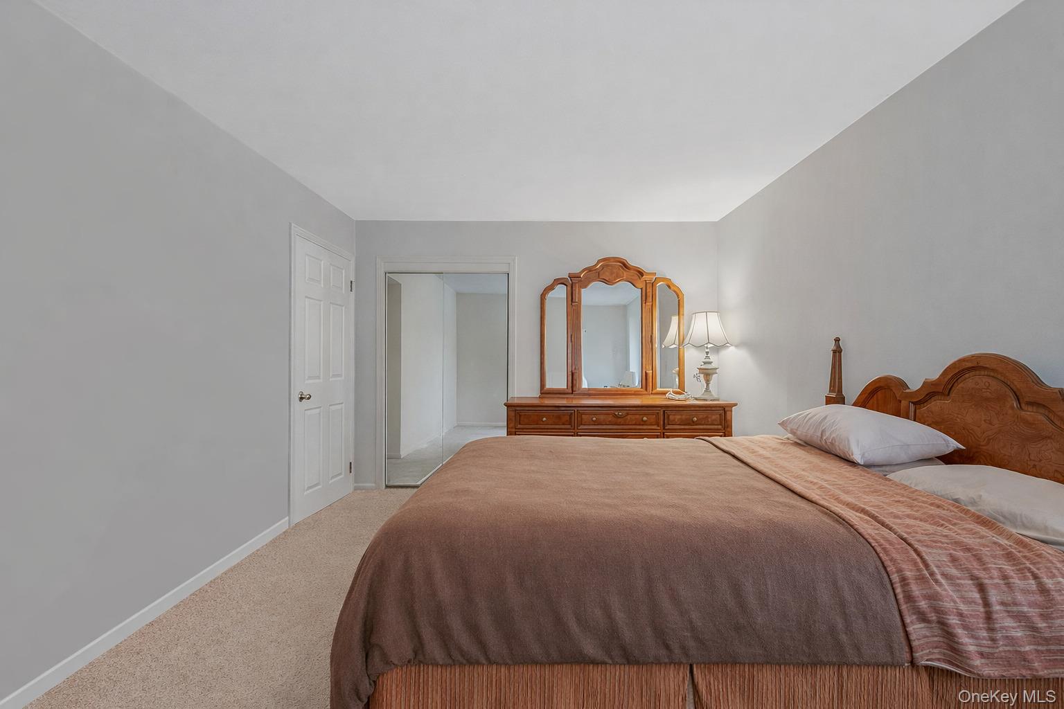 425 Jackson Street, Oceanside, NY 11572