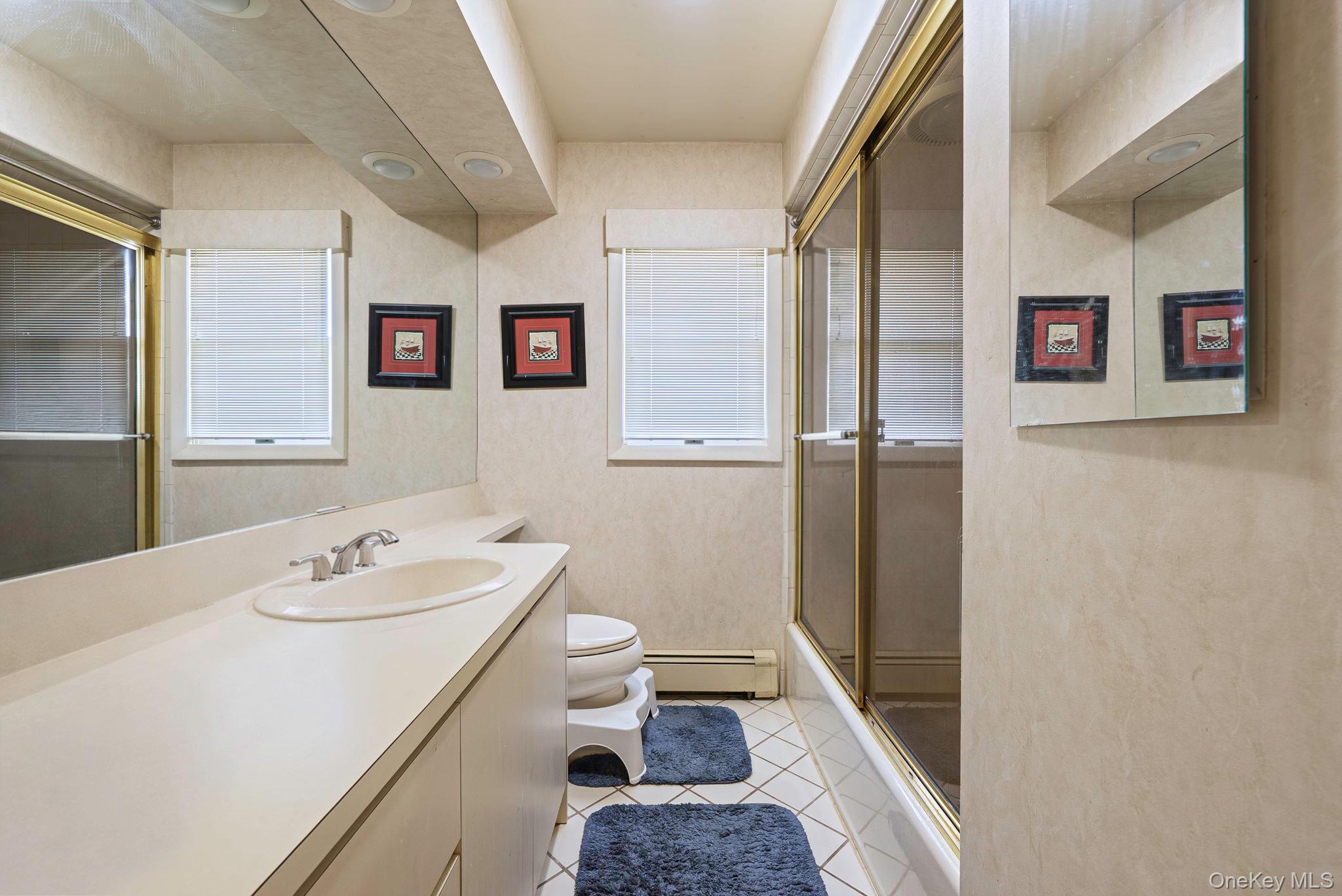 425 Jackson Street, Oceanside, NY 11572