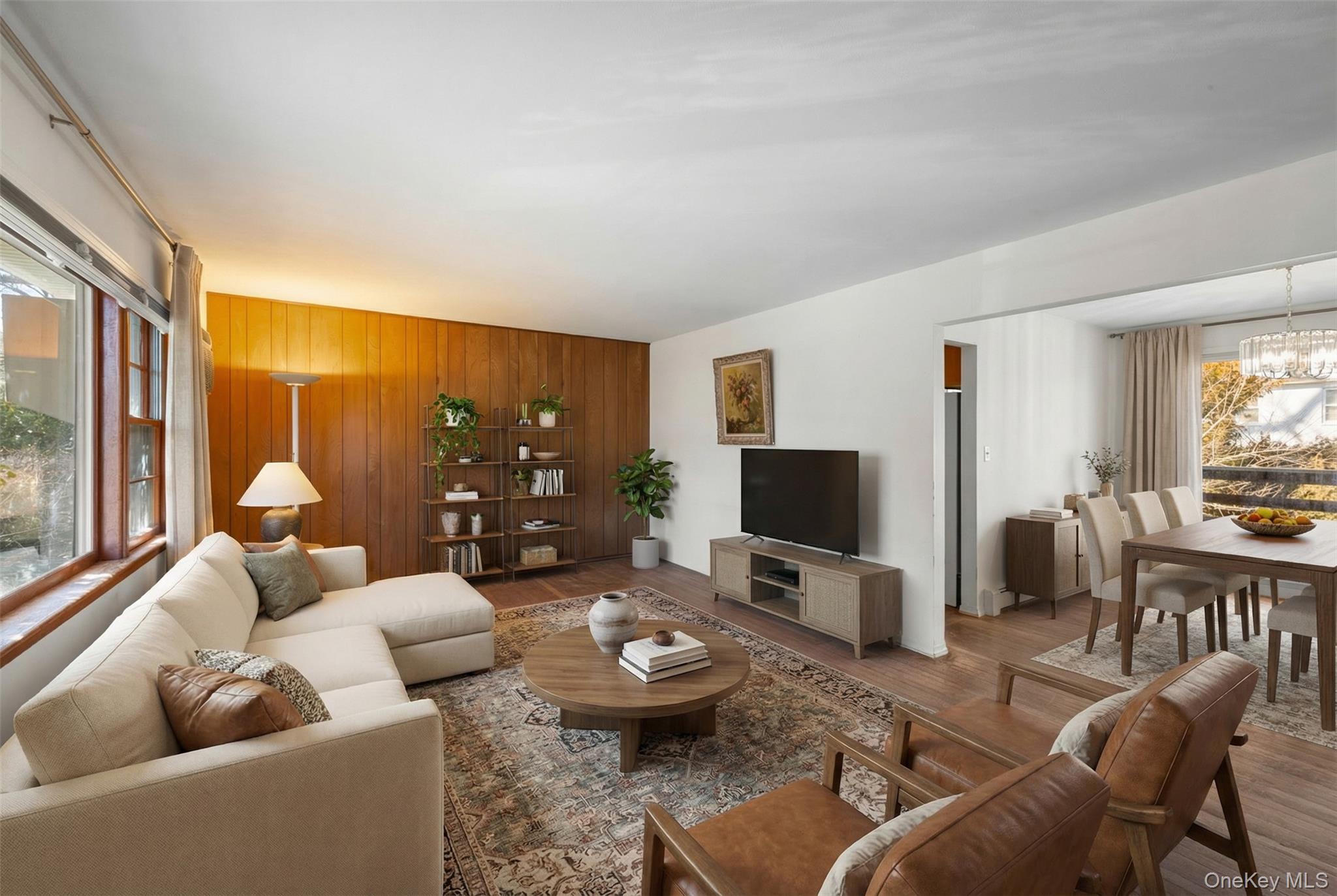 11 Delaware Avenue, Port Washington, NY 11050