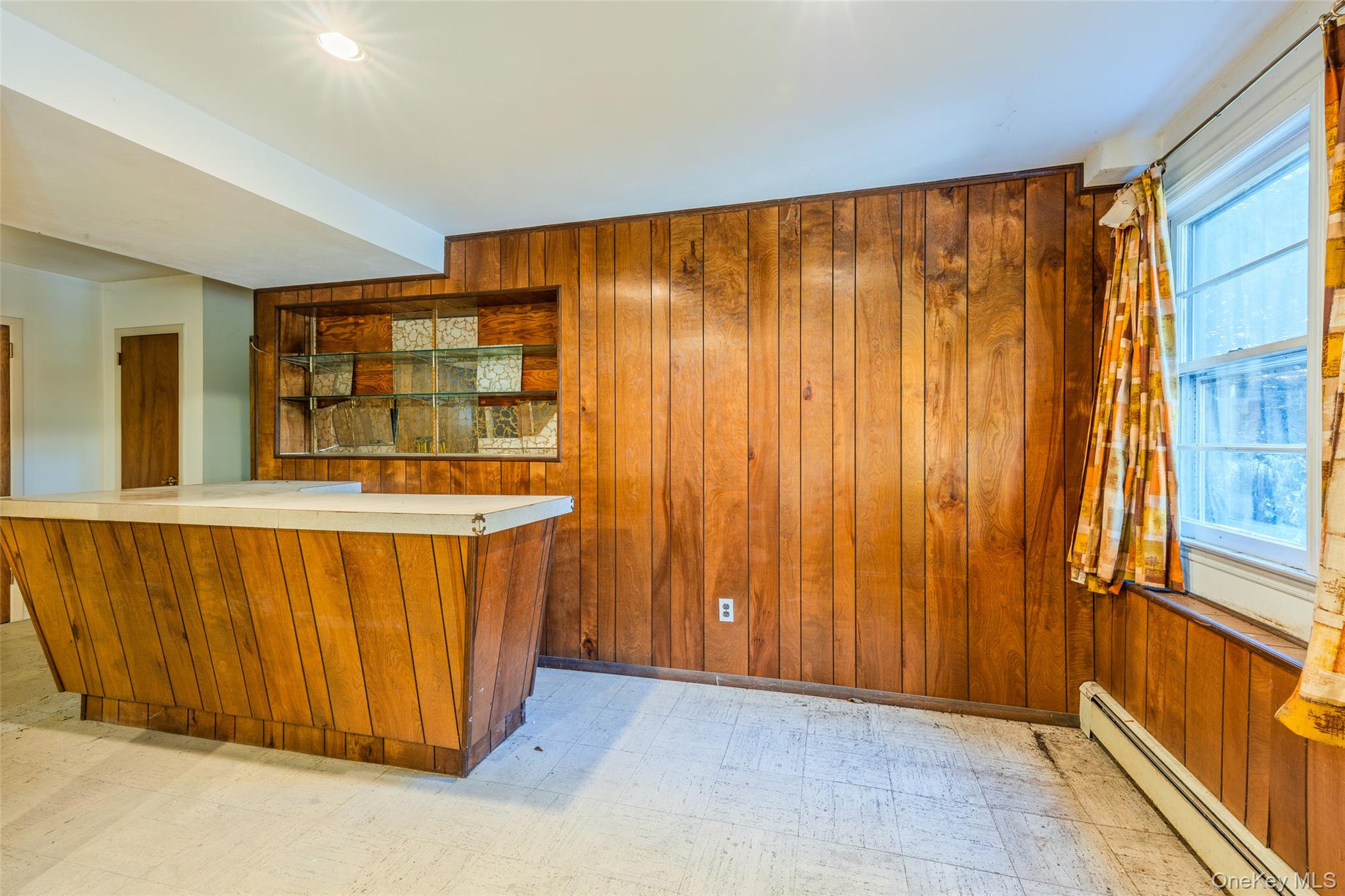 11 Delaware Avenue, Port Washington, NY 11050