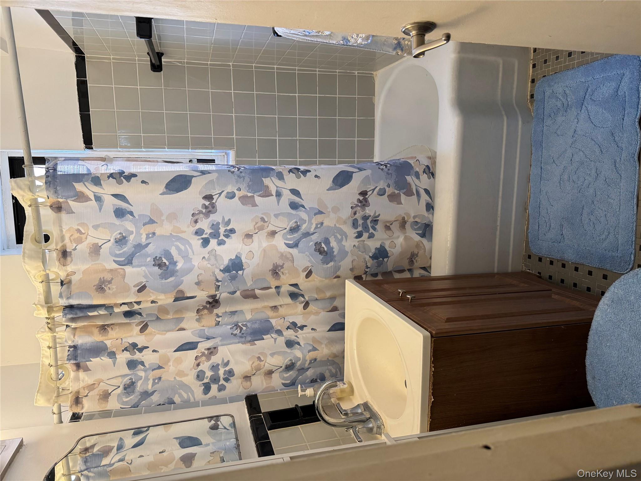 745 E 231st Street # 3F, Bronx, NY 10466