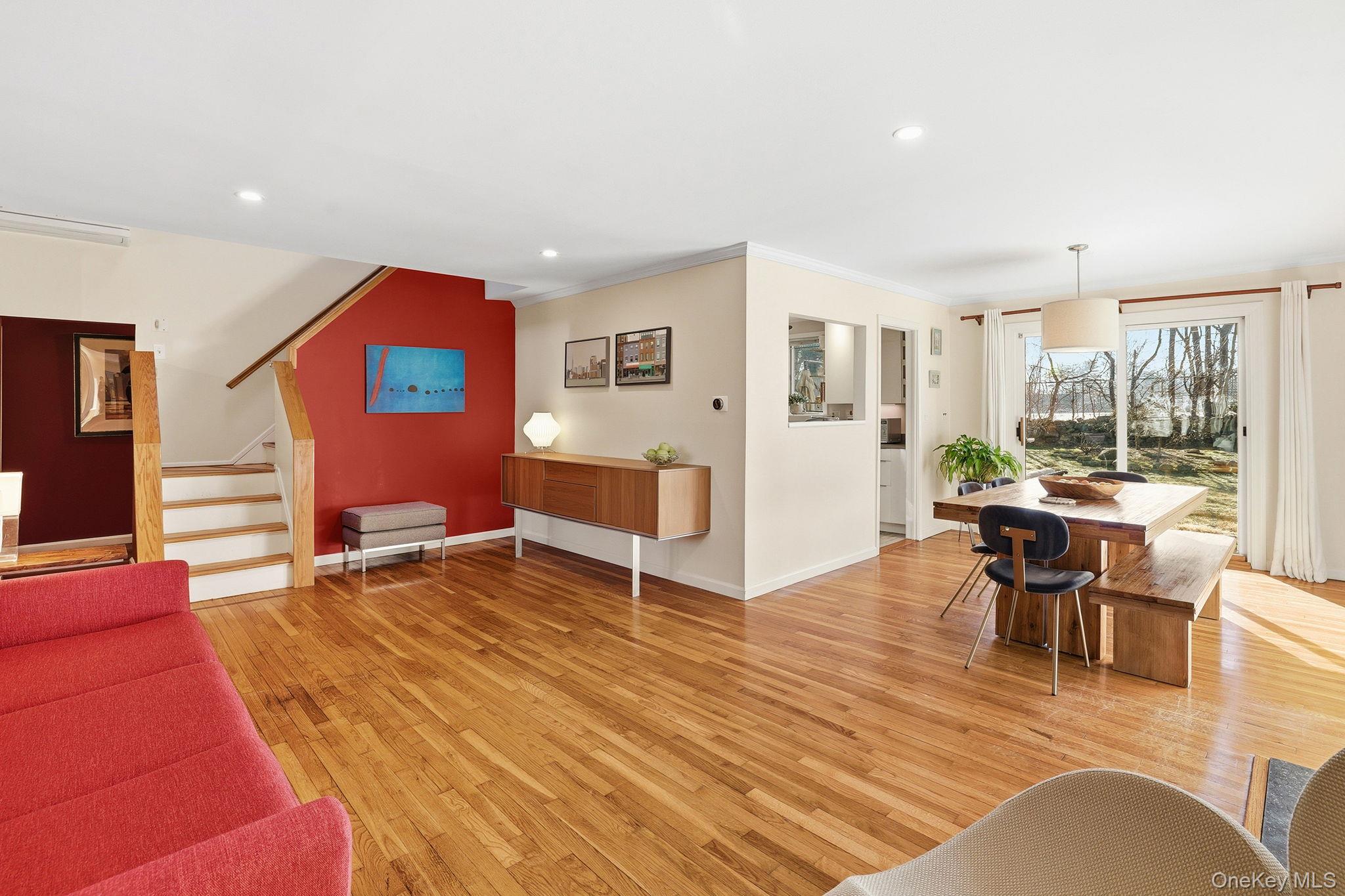 6 Darling Avenue, New Rochelle, NY 10804