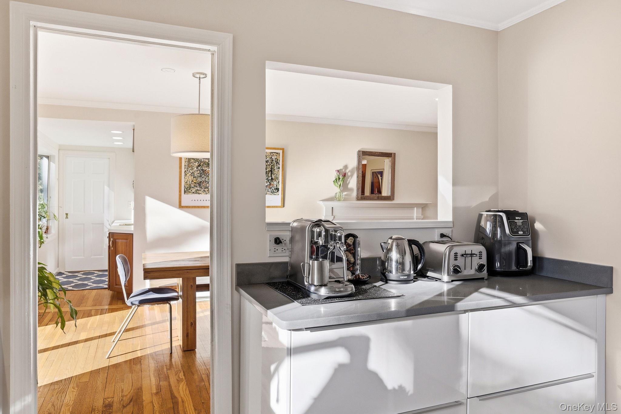 6 Darling Avenue, New Rochelle, NY 10804