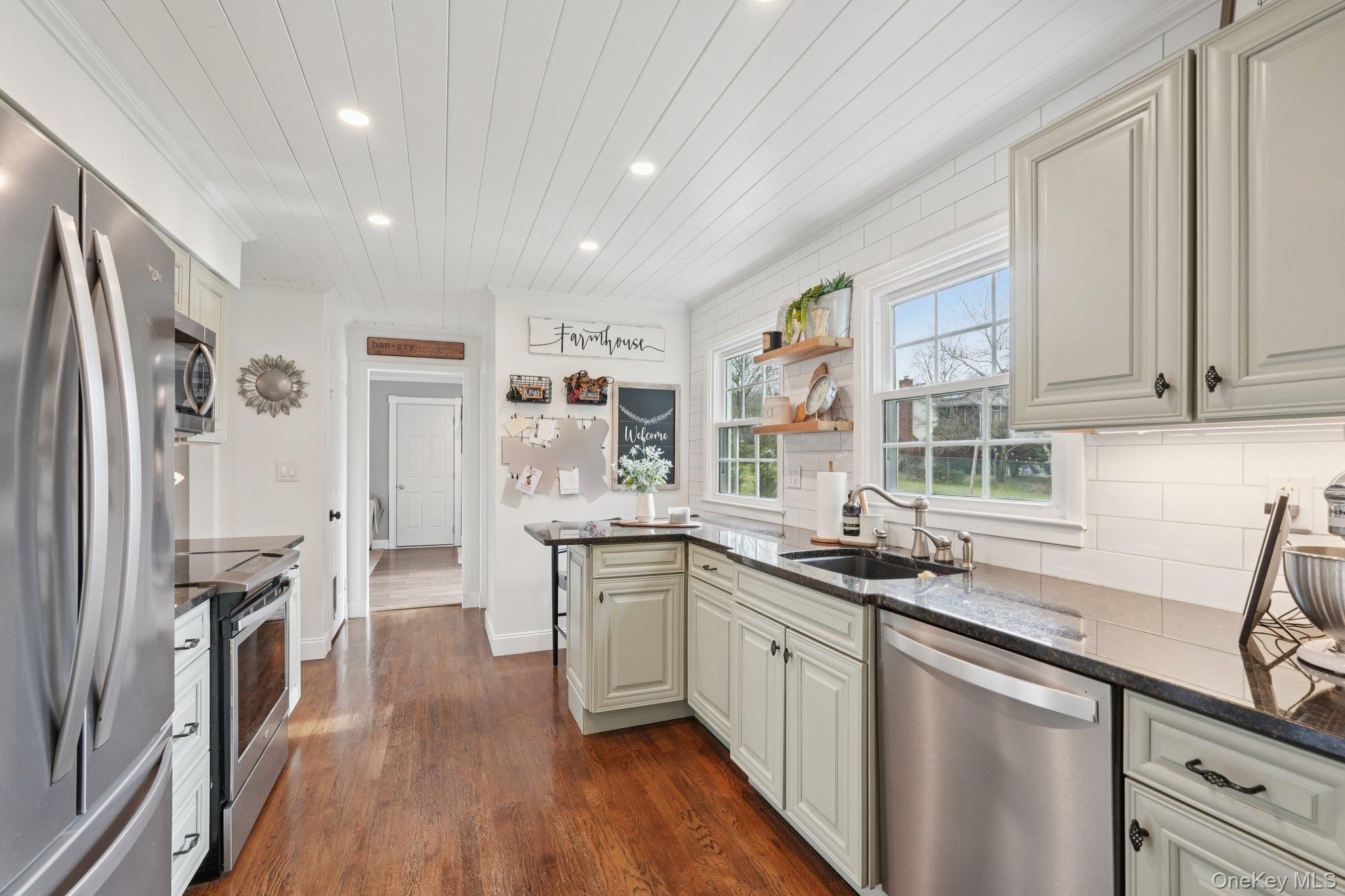 29 lexington, Highland Mills, NY 10930