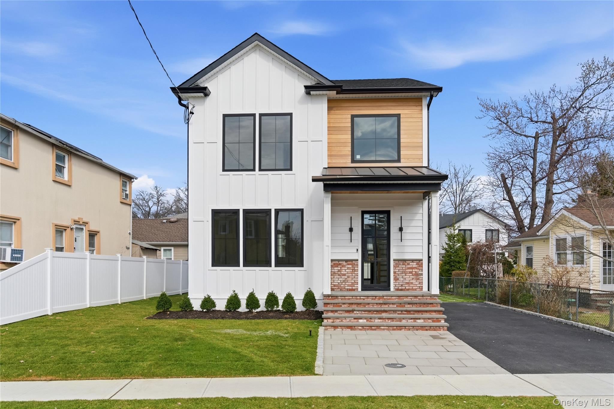 130 Albany Avenue, Westbury, NY 11590