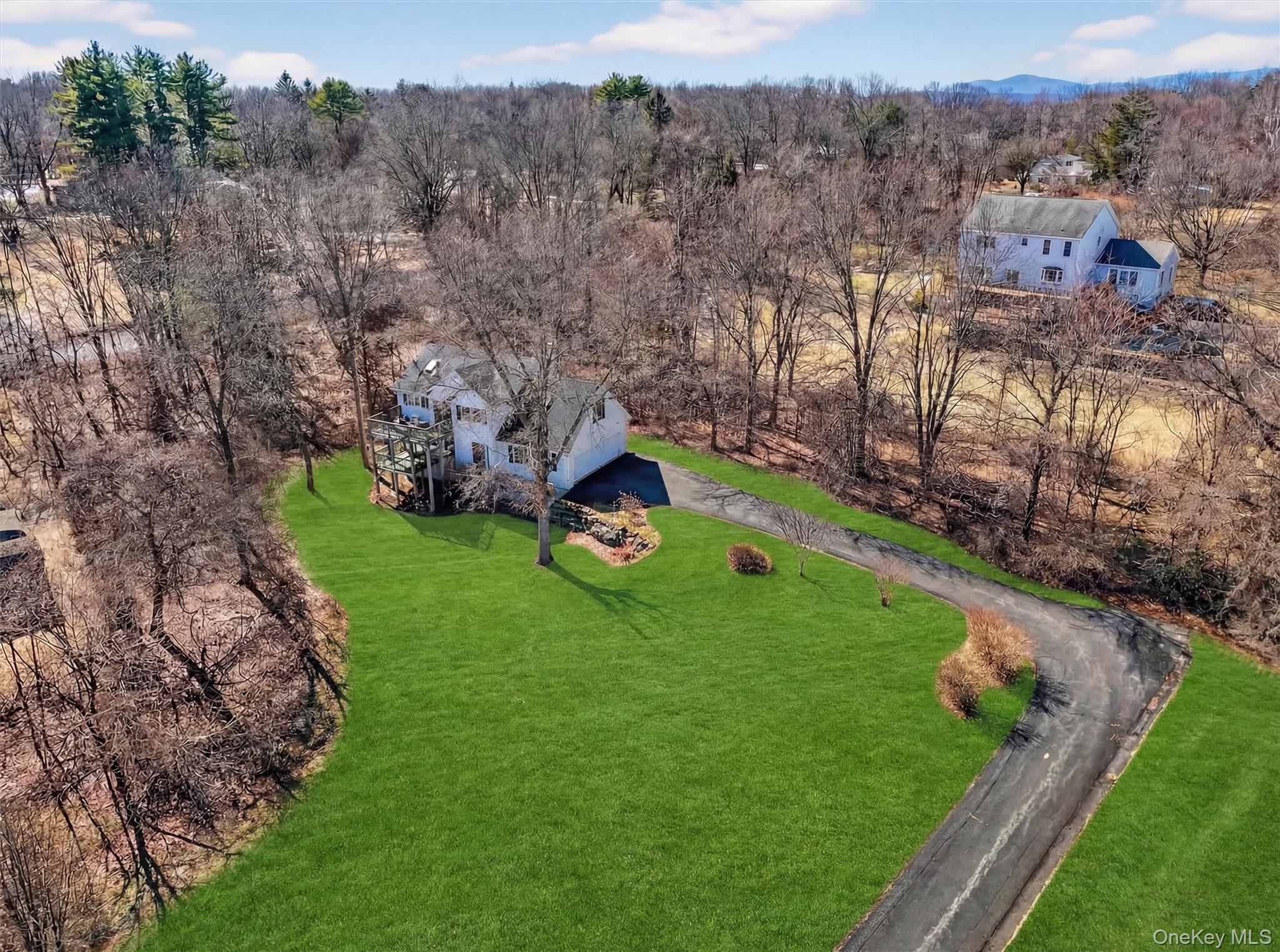 15 Meadow Drive, Red Hook, NY 12571