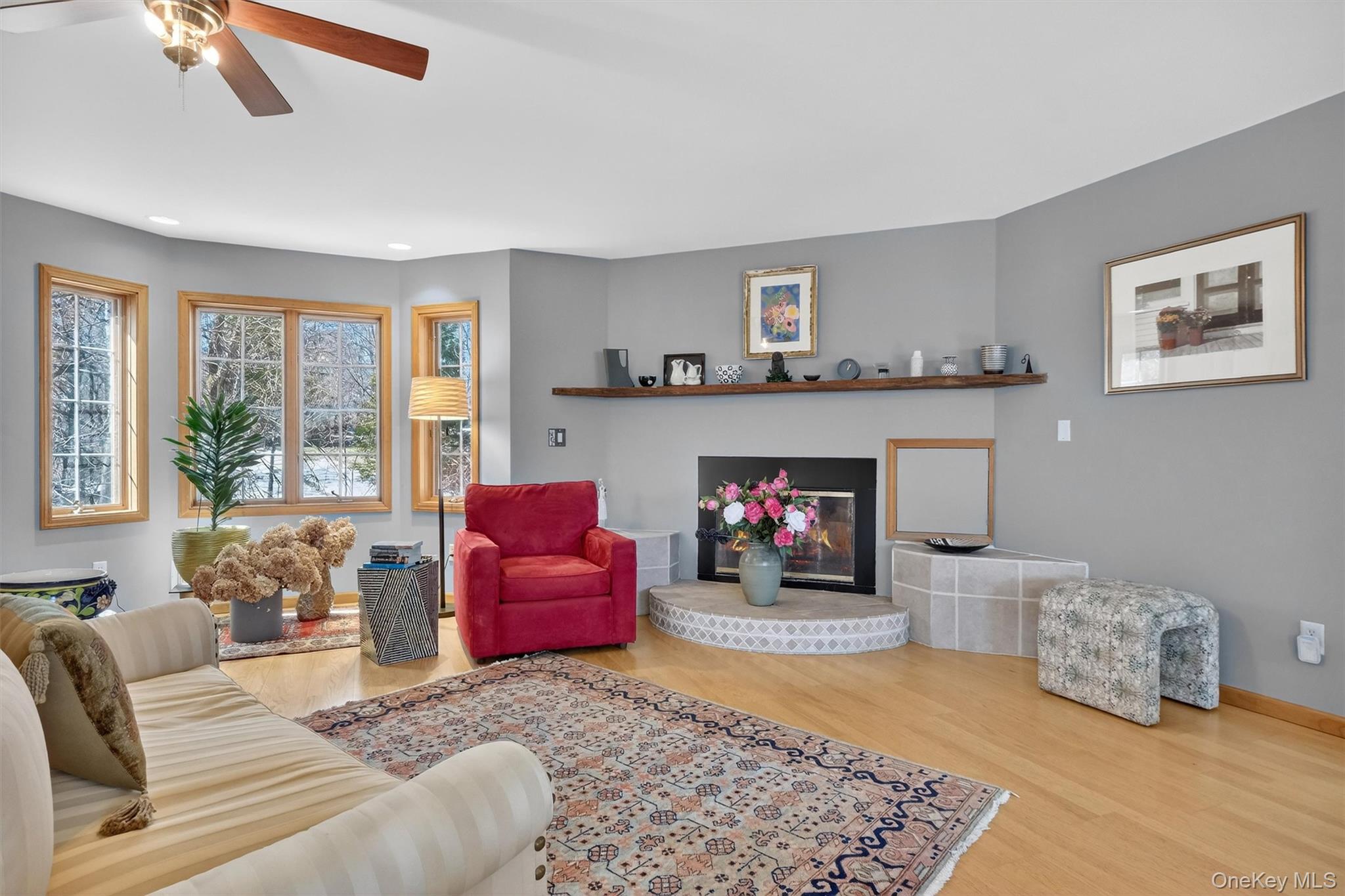 15 Meadow Drive, Red Hook, NY 12571