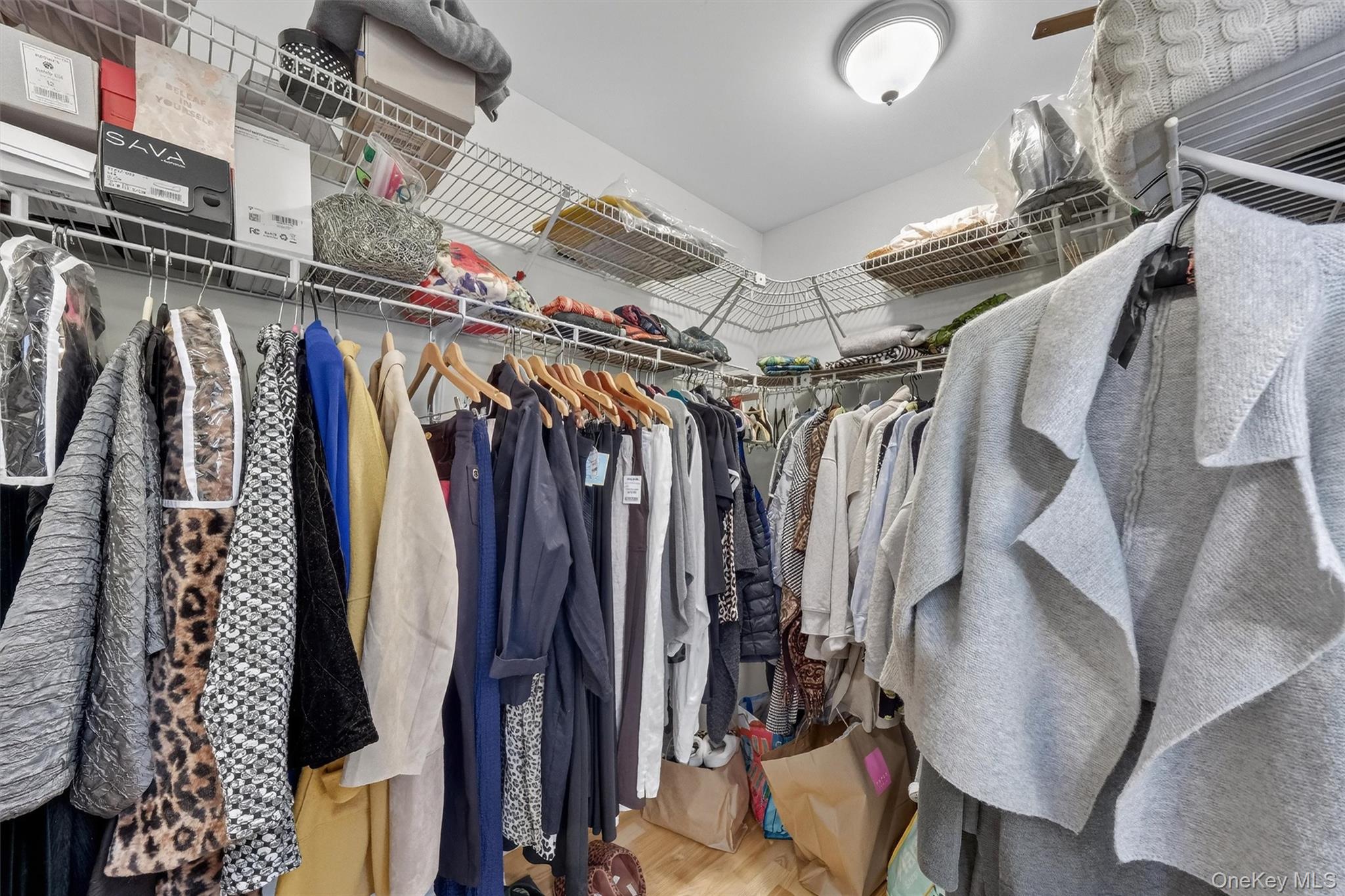 15 Meadow Drive, Red Hook, NY 12571