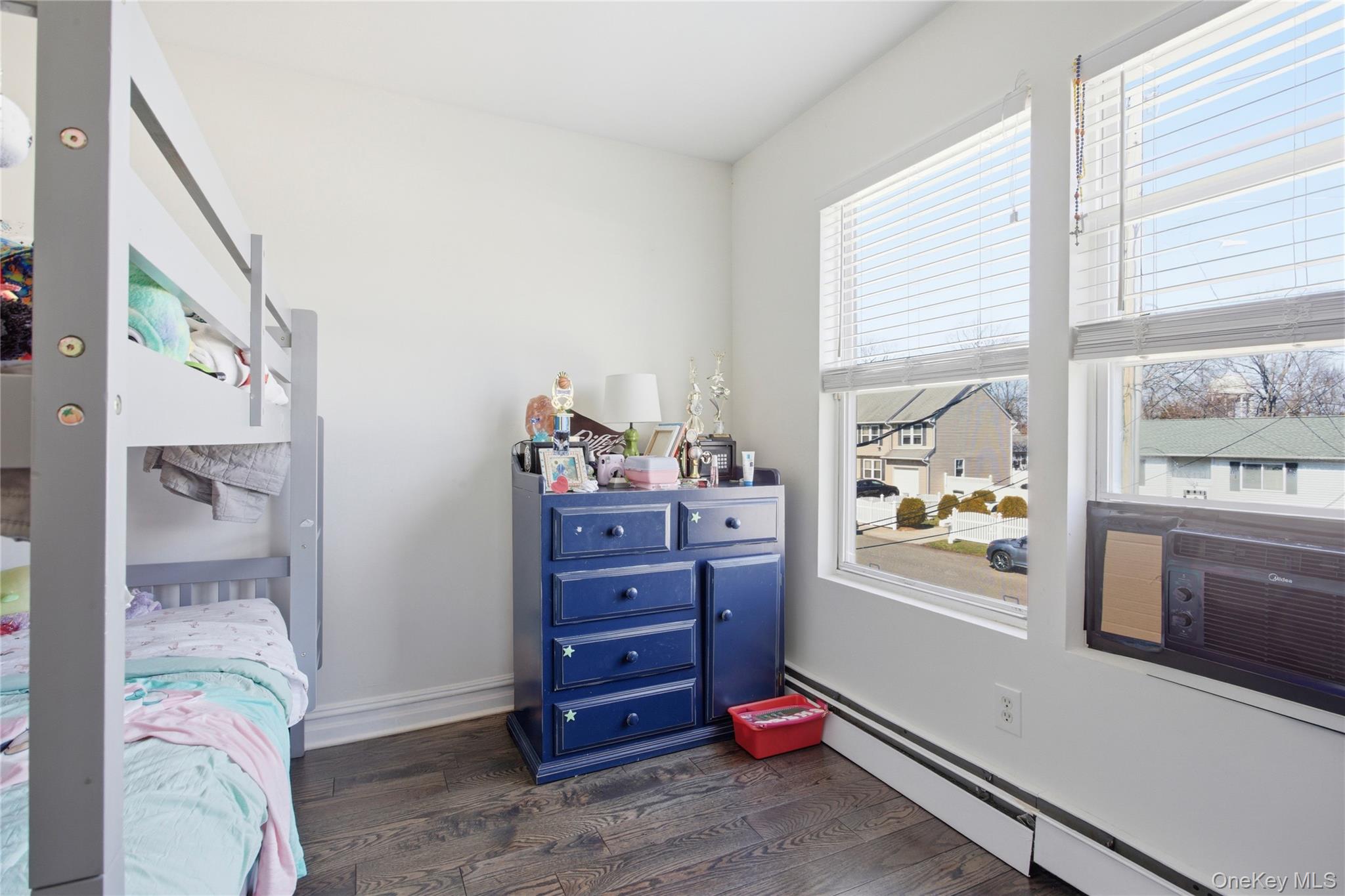 254 40th Street, Copiague, NY 11726