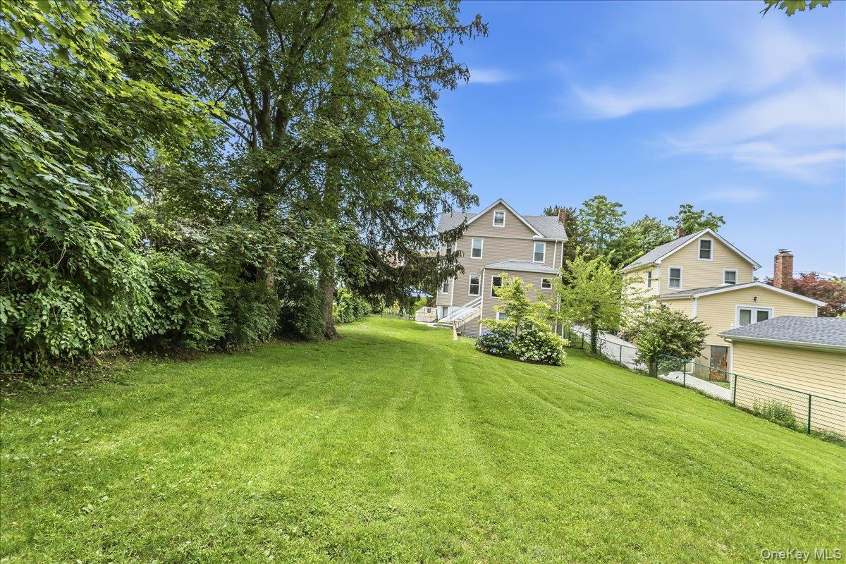 75 Anstice Street, Oyster Bay, NY 11771