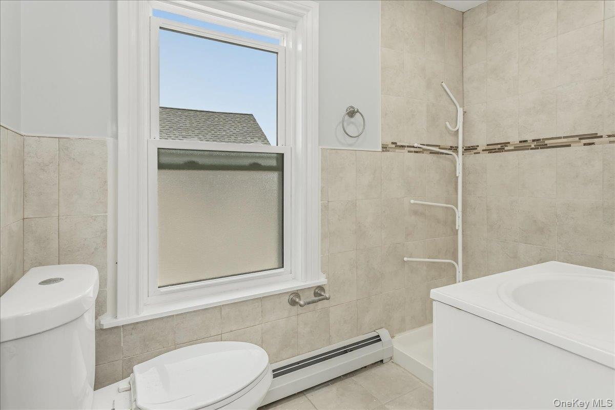 75 Anstice Street, Oyster Bay, NY 11771