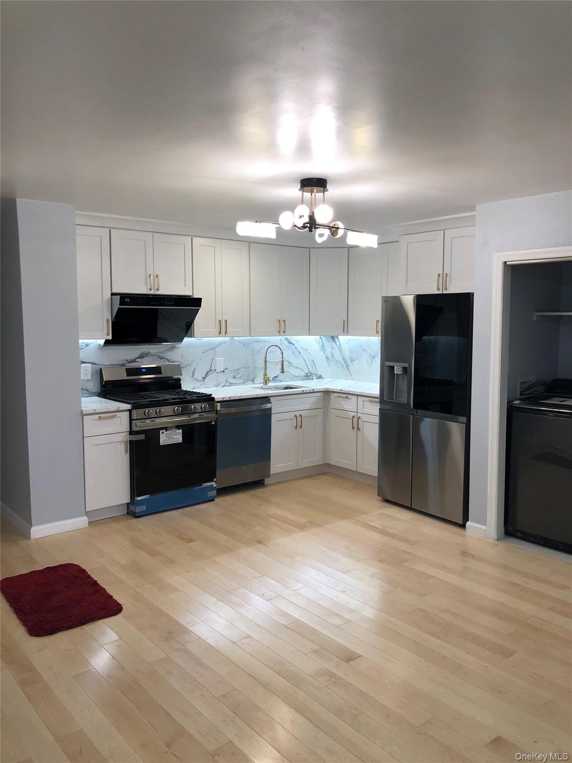 25-28 120th Street # C2B, Flushing, NY 11354