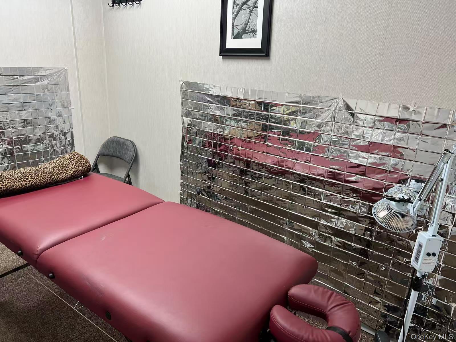 6268 Jericho Turnpike # 1, Commack, NY 11725