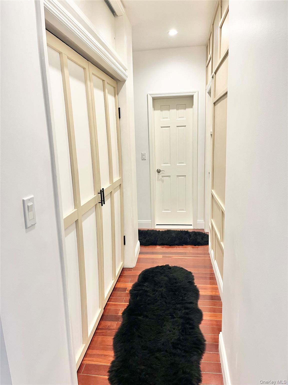 7666 Austin St # 5C, Forest Hills, NY 11375