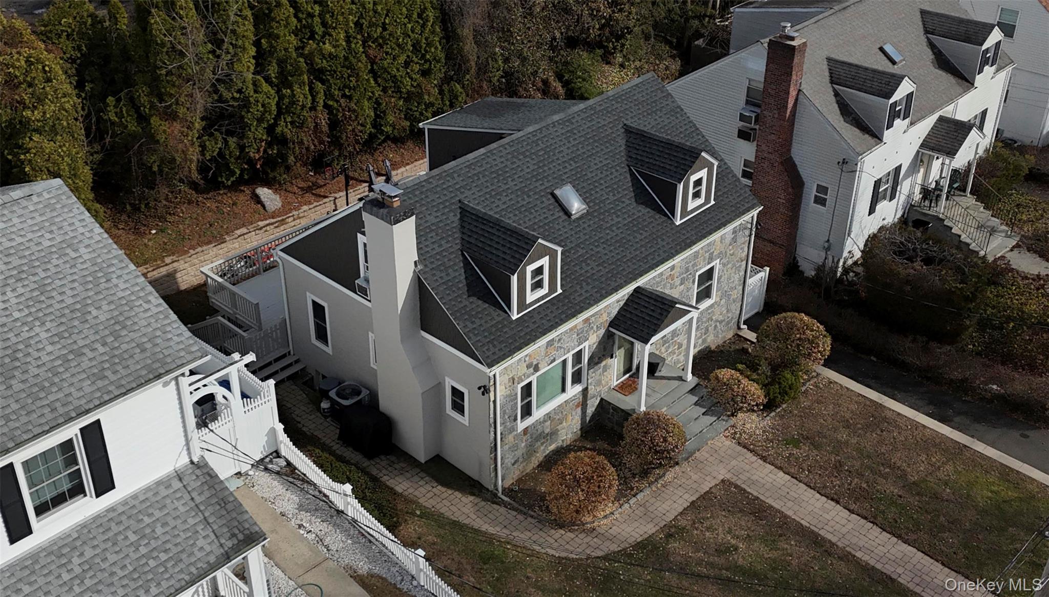 40 Wickford Road, New Rochelle, NY 10801