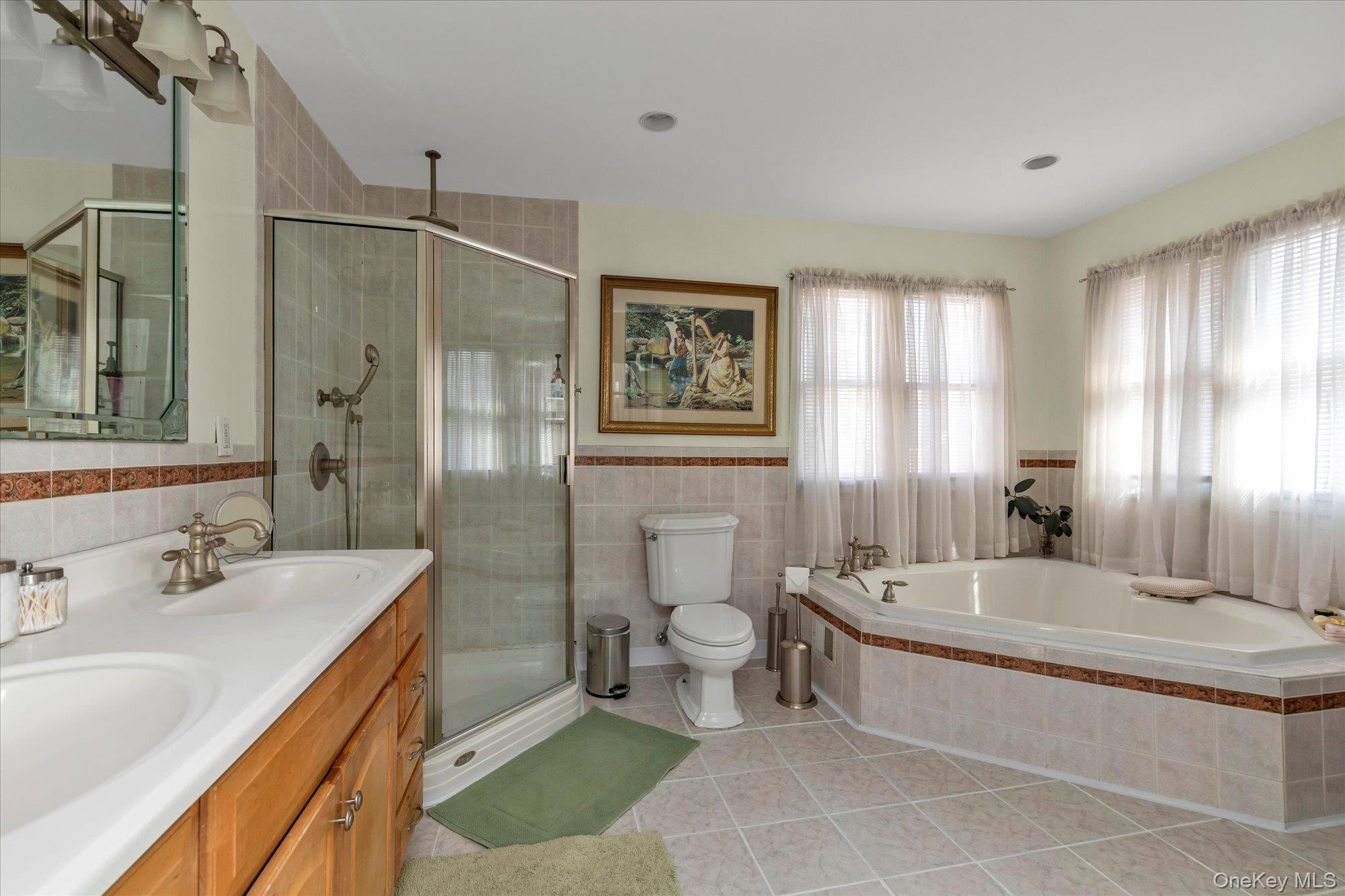 36-13 Clearview Expressway, Bayside, NY 11361