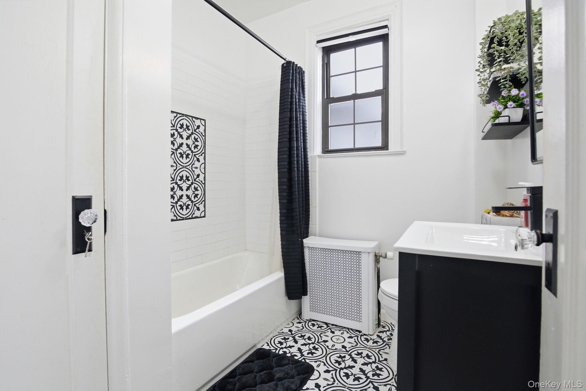 26 W Pondfield Road # #4F, Bronxville, NY 10708