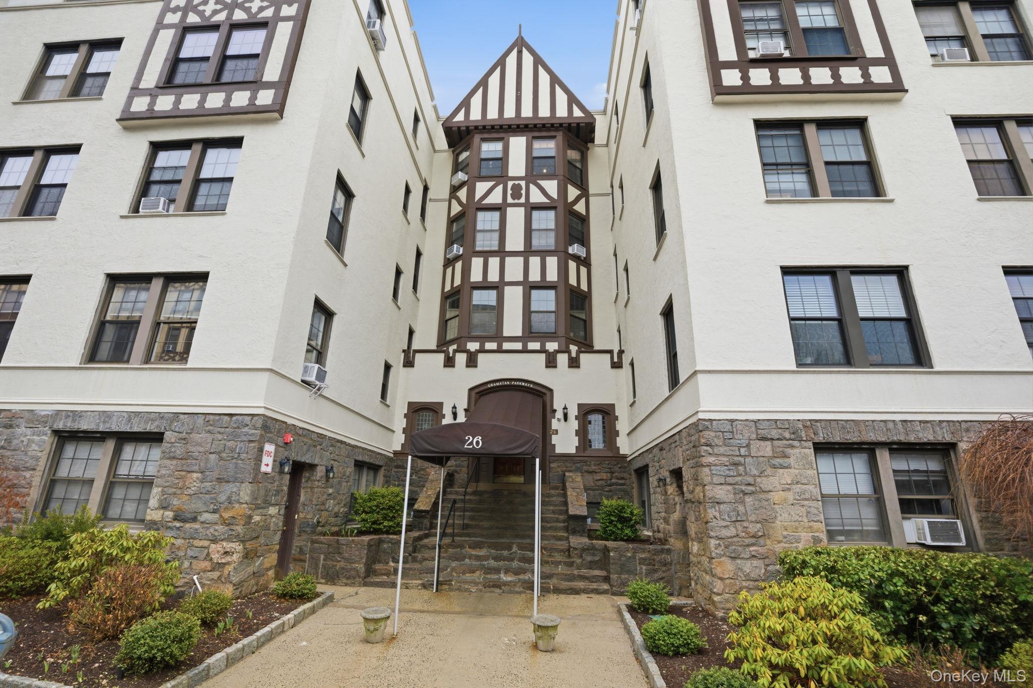 26 W Pondfield Road # #4F, Bronxville, NY 10708