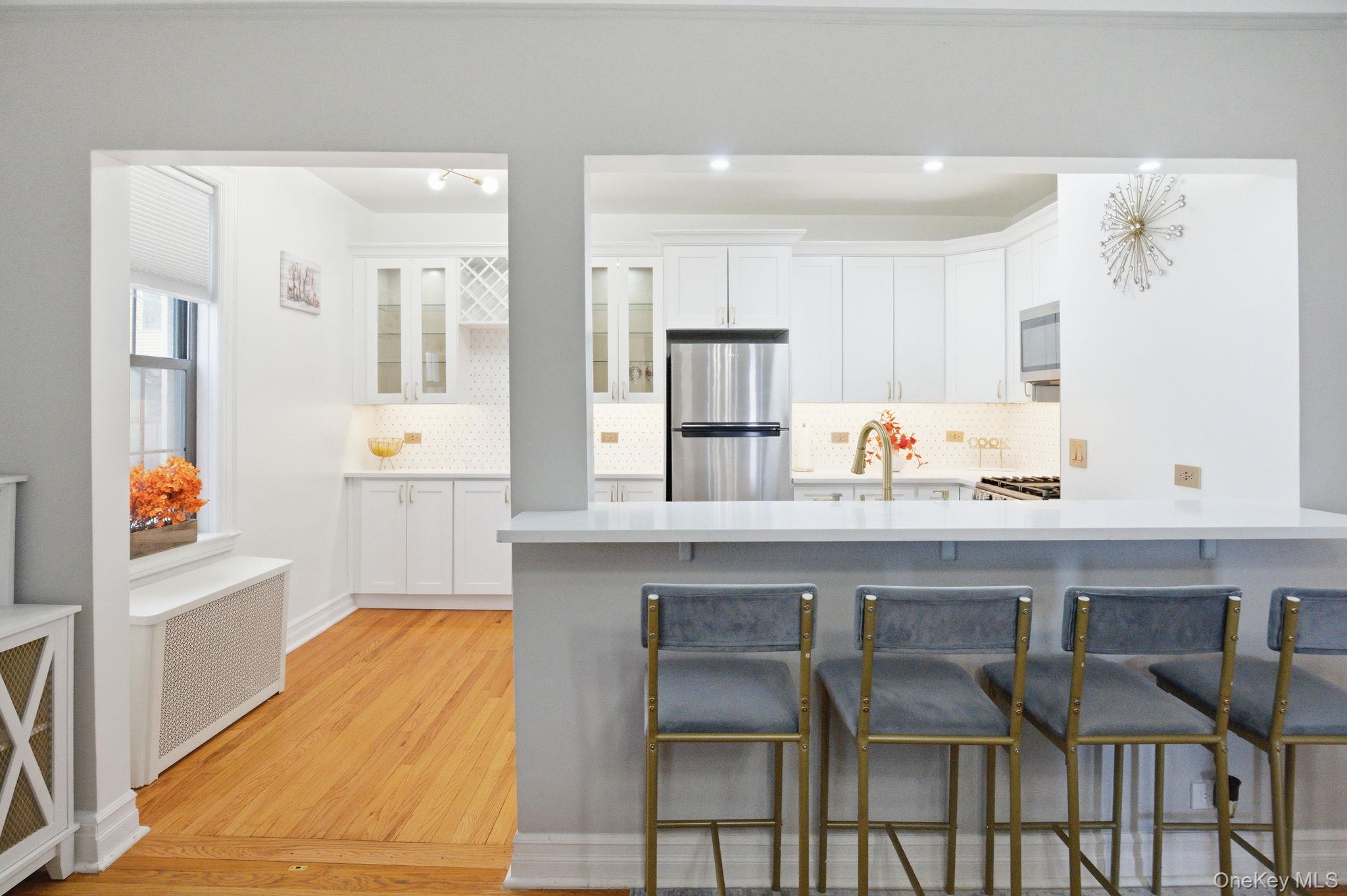 26 W Pondfield Road # #4F, Bronxville, NY 10708