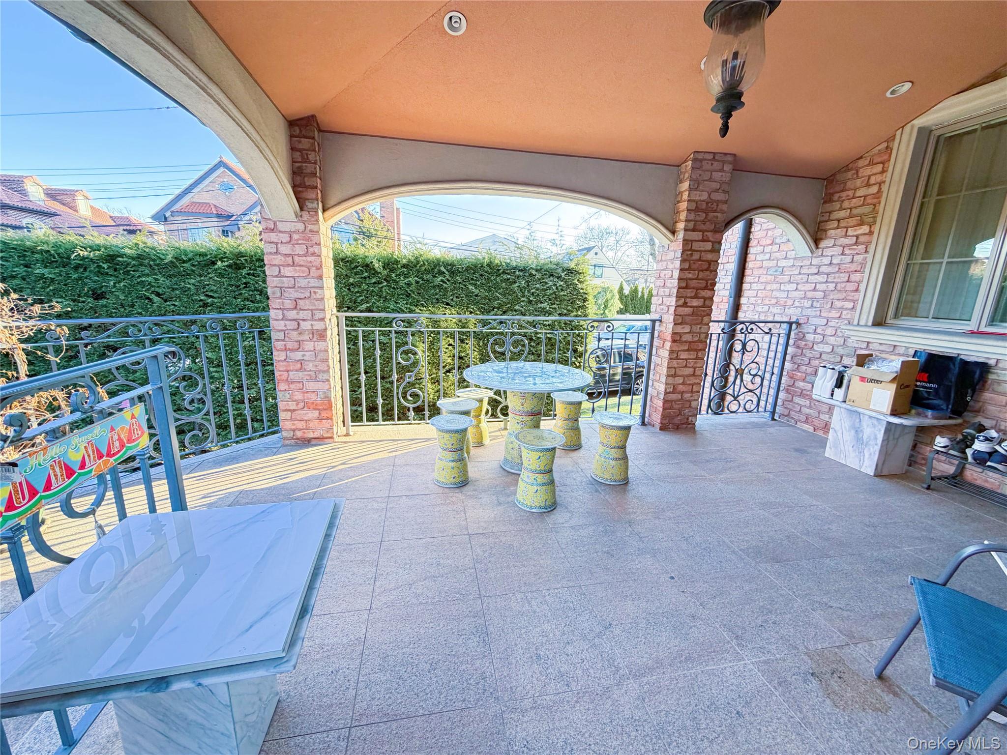 16003 Cryders Lane, Whitestone, NY 11357