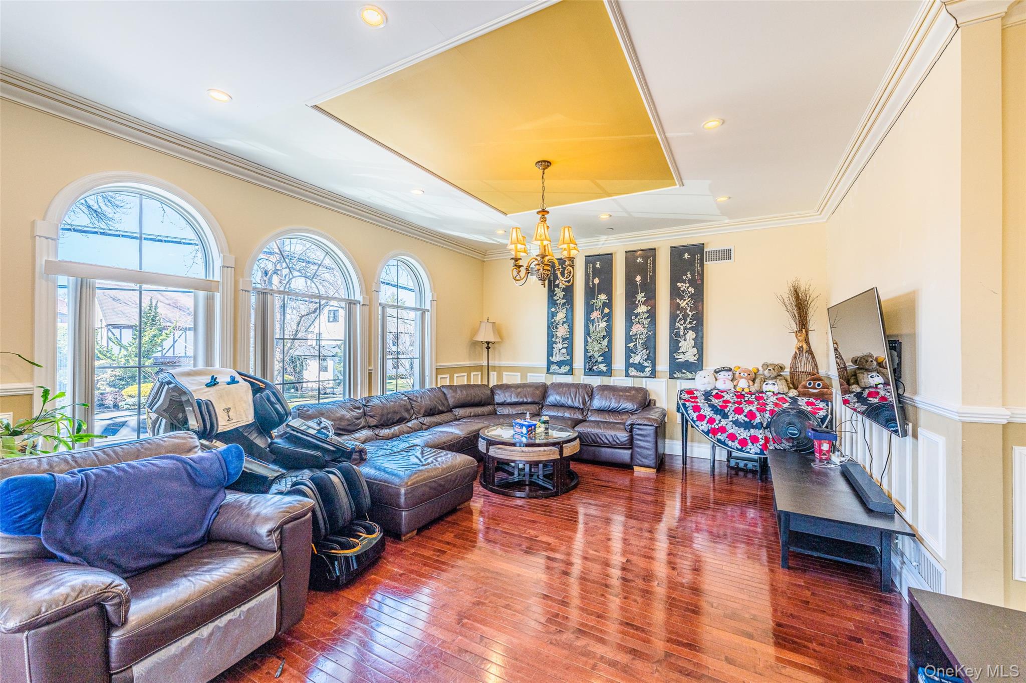 16003 Cryders Lane, Whitestone, NY 11357