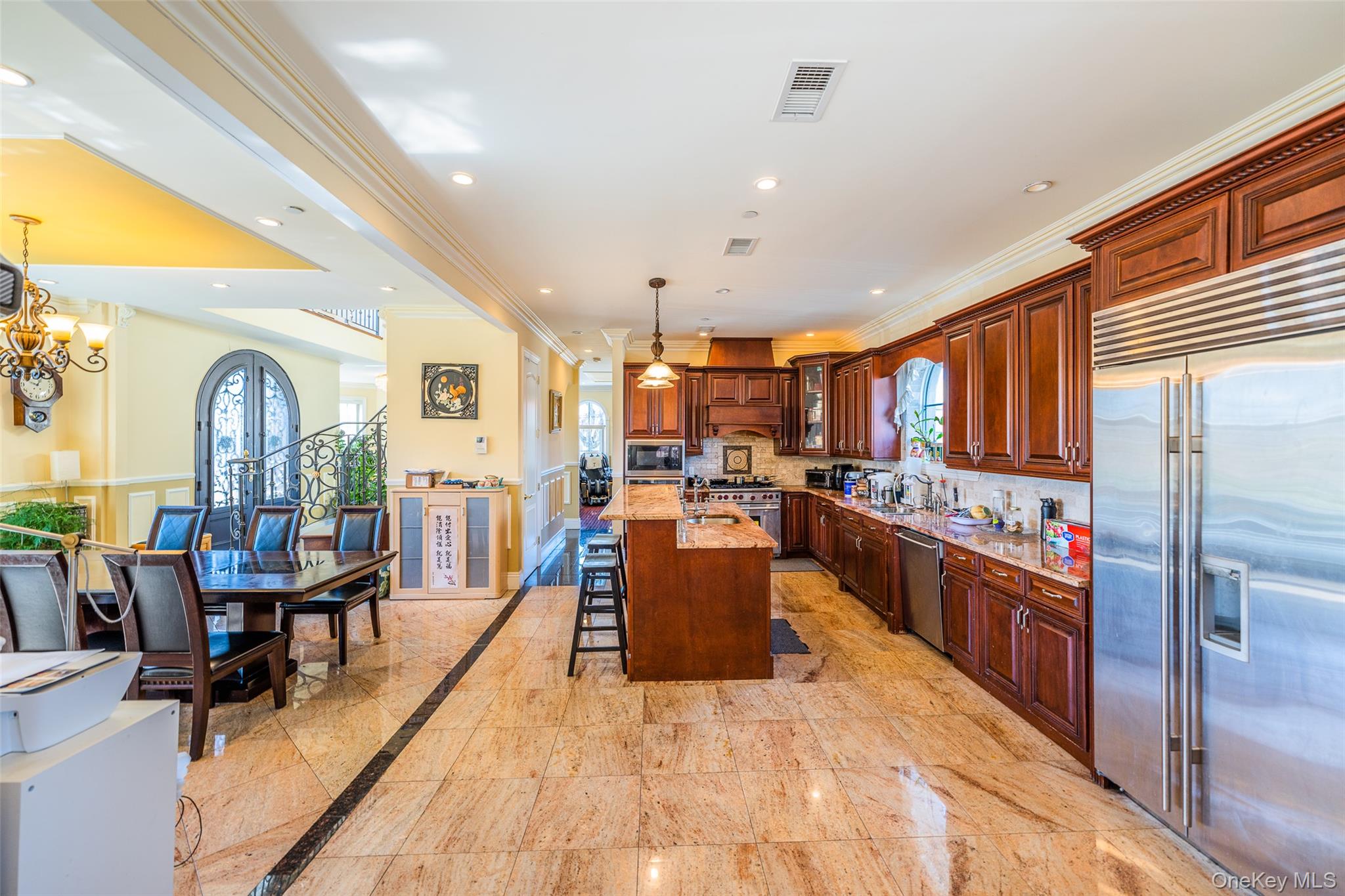 16003 Cryders Lane, Whitestone, NY 11357