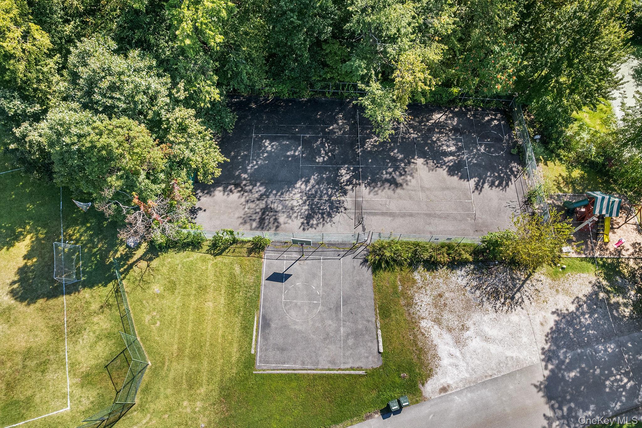 35 Lake Trail, Carmel, NY 10512