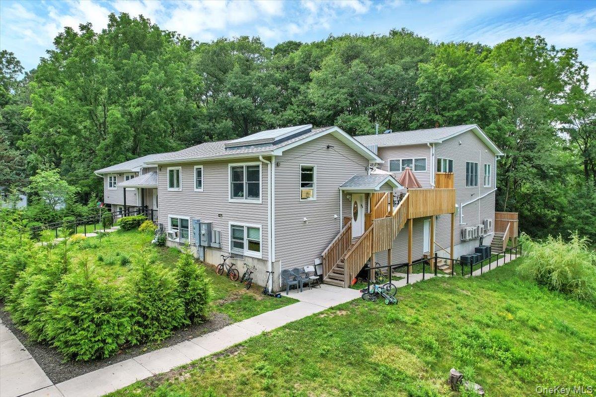 43 Freeland Street, Monroe, NY 10950