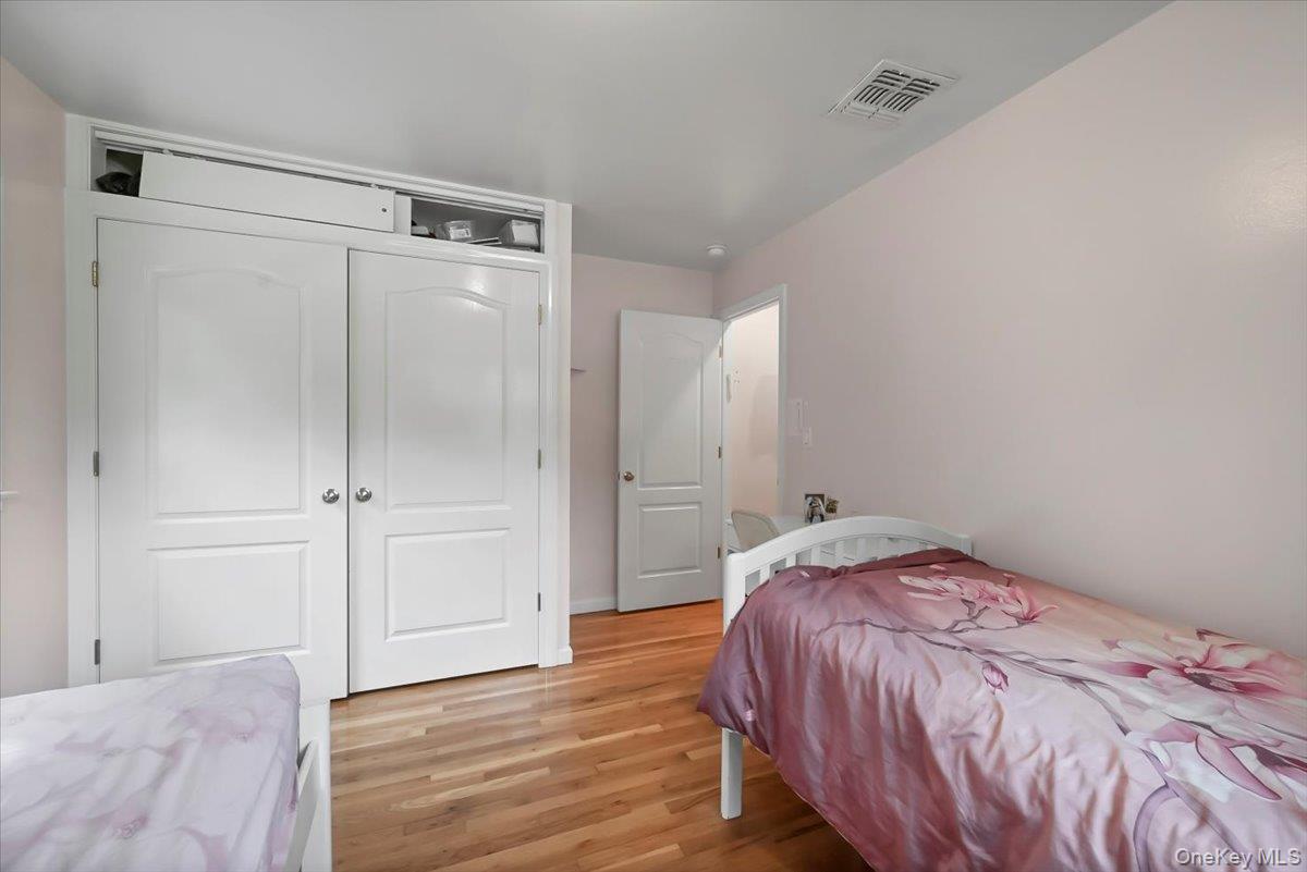 43 Freeland Street, Monroe, NY 10950