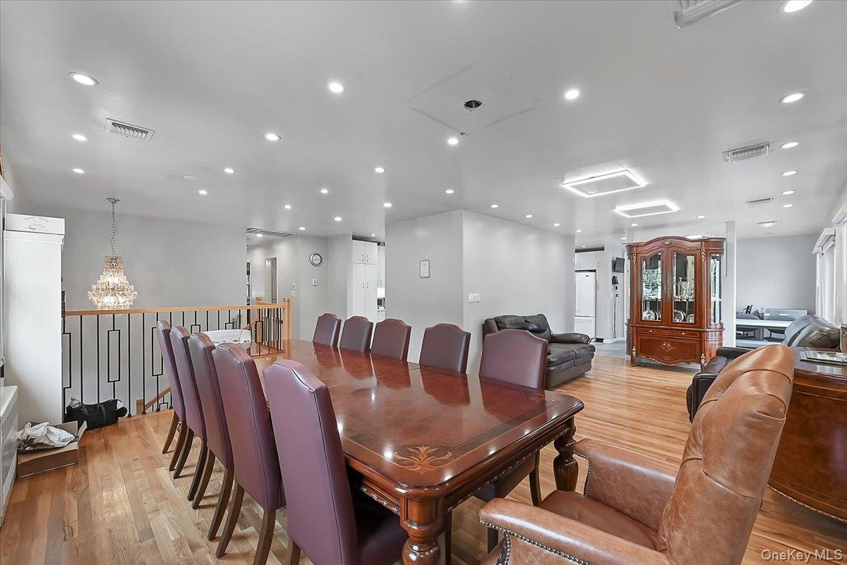 43 Freeland Street, Monroe, NY 10950