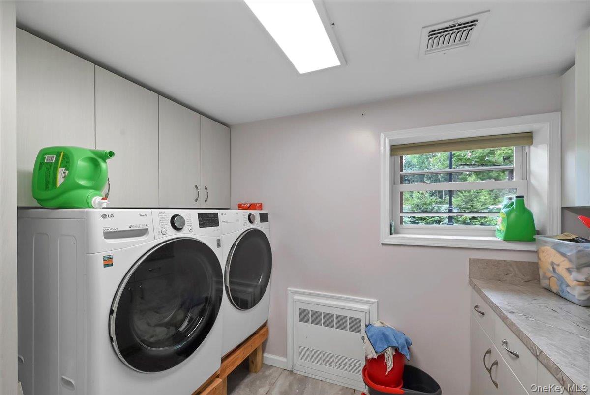 43 Freeland Street, Monroe, NY 10950