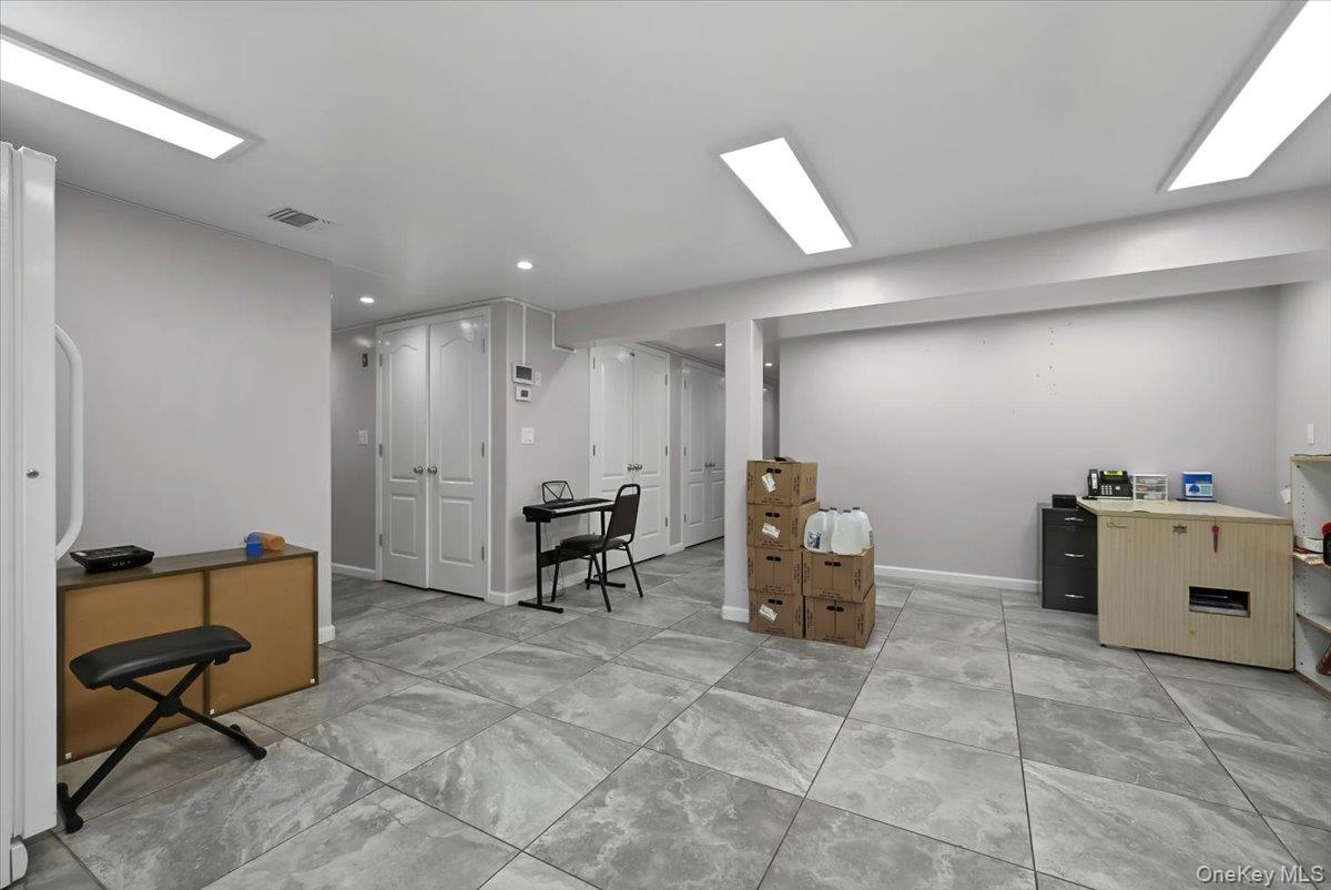 43 Freeland Street, Monroe, NY 10950