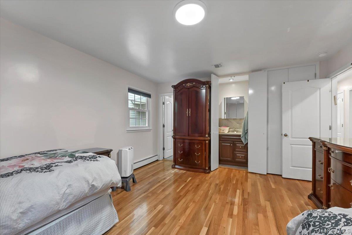 43 Freeland Street, Monroe, NY 10950