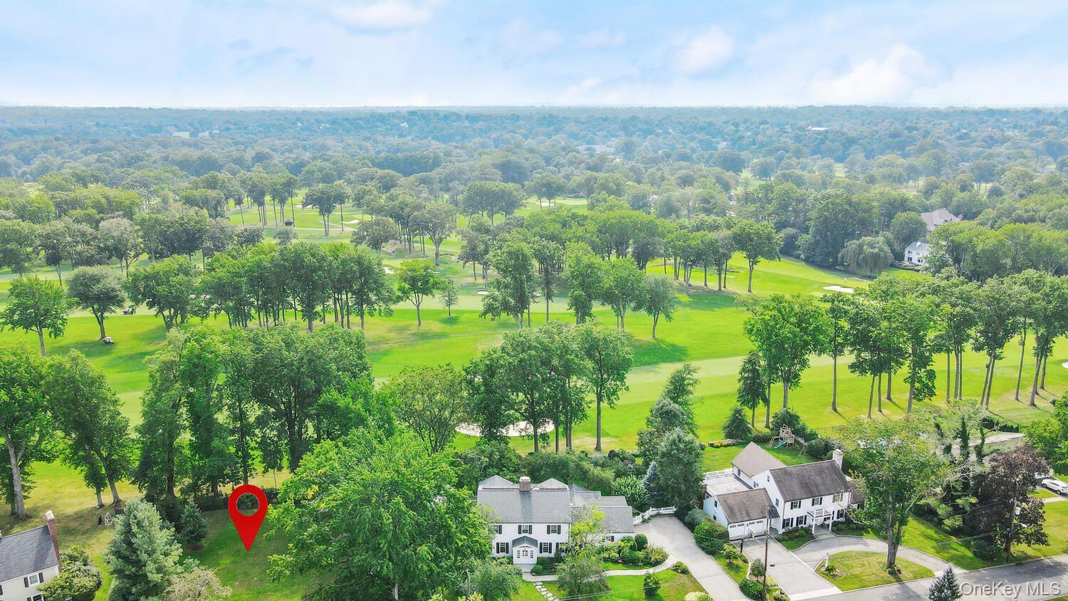 17 Carriage House Lane, Mamaroneck, NY 10543