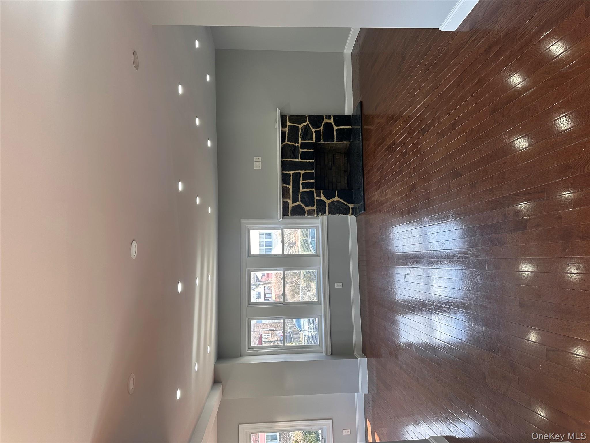 1 GREENDALE Avenue, Mount Vernon, NY 10553