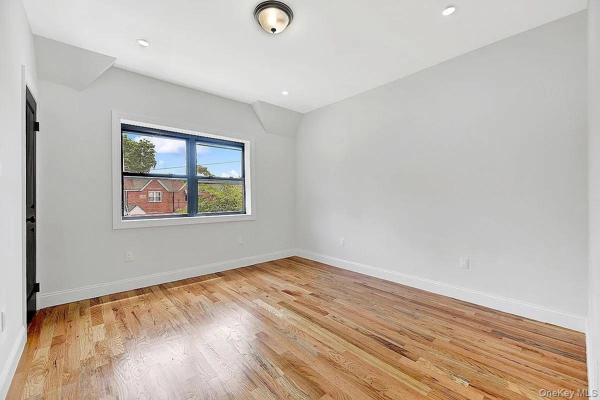 442 E 43rd Street, Brooklyn, NY 11203