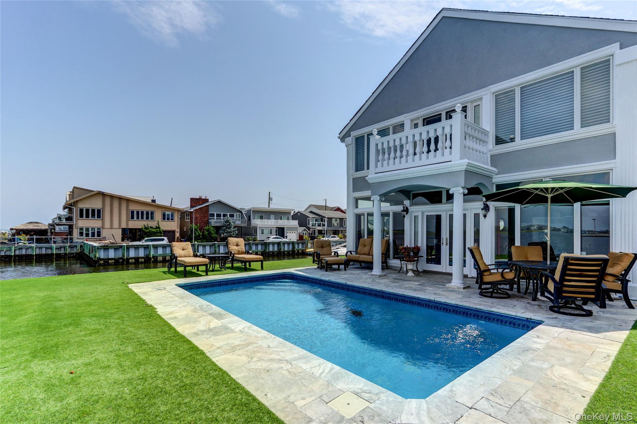 609 E Bay Drive, Long Beach, NY 11561