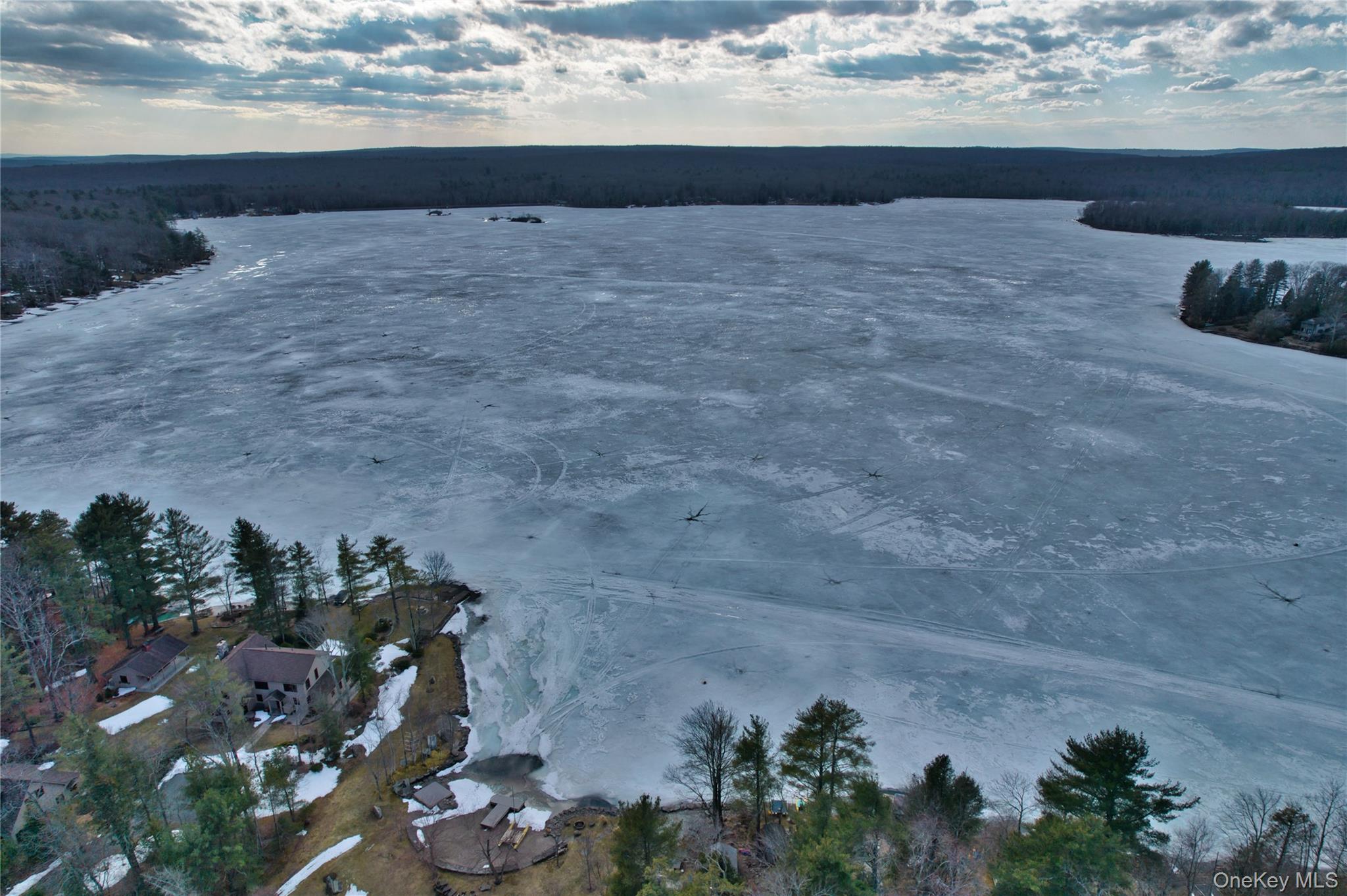 128 Shore Drive N, Wurtsboro, NY 12790