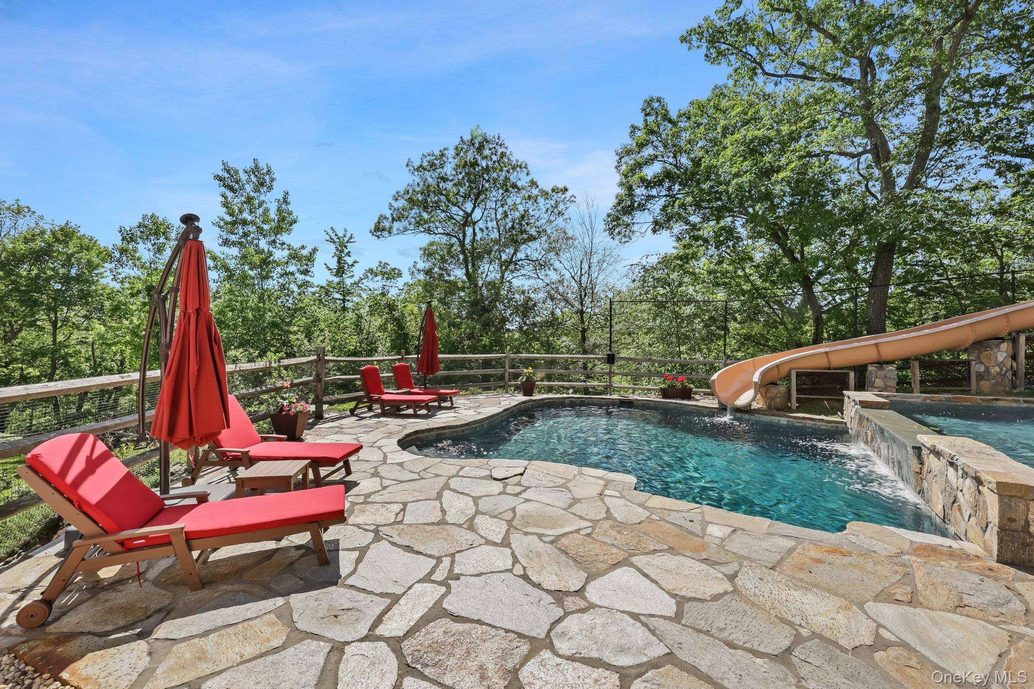 24 Jackson Road, Mahopac, NY 10541