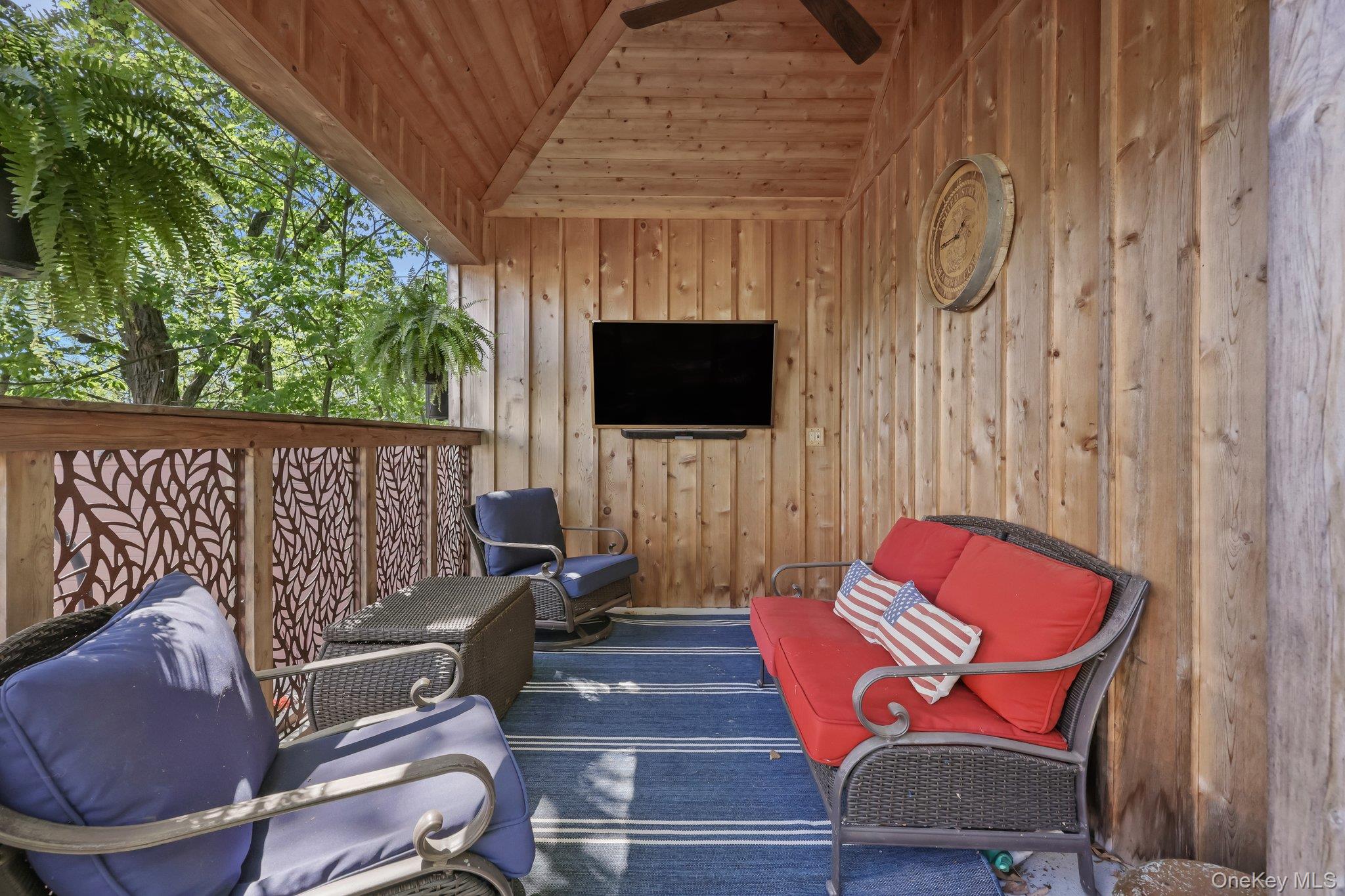 24 Jackson Road, Mahopac, NY 10541