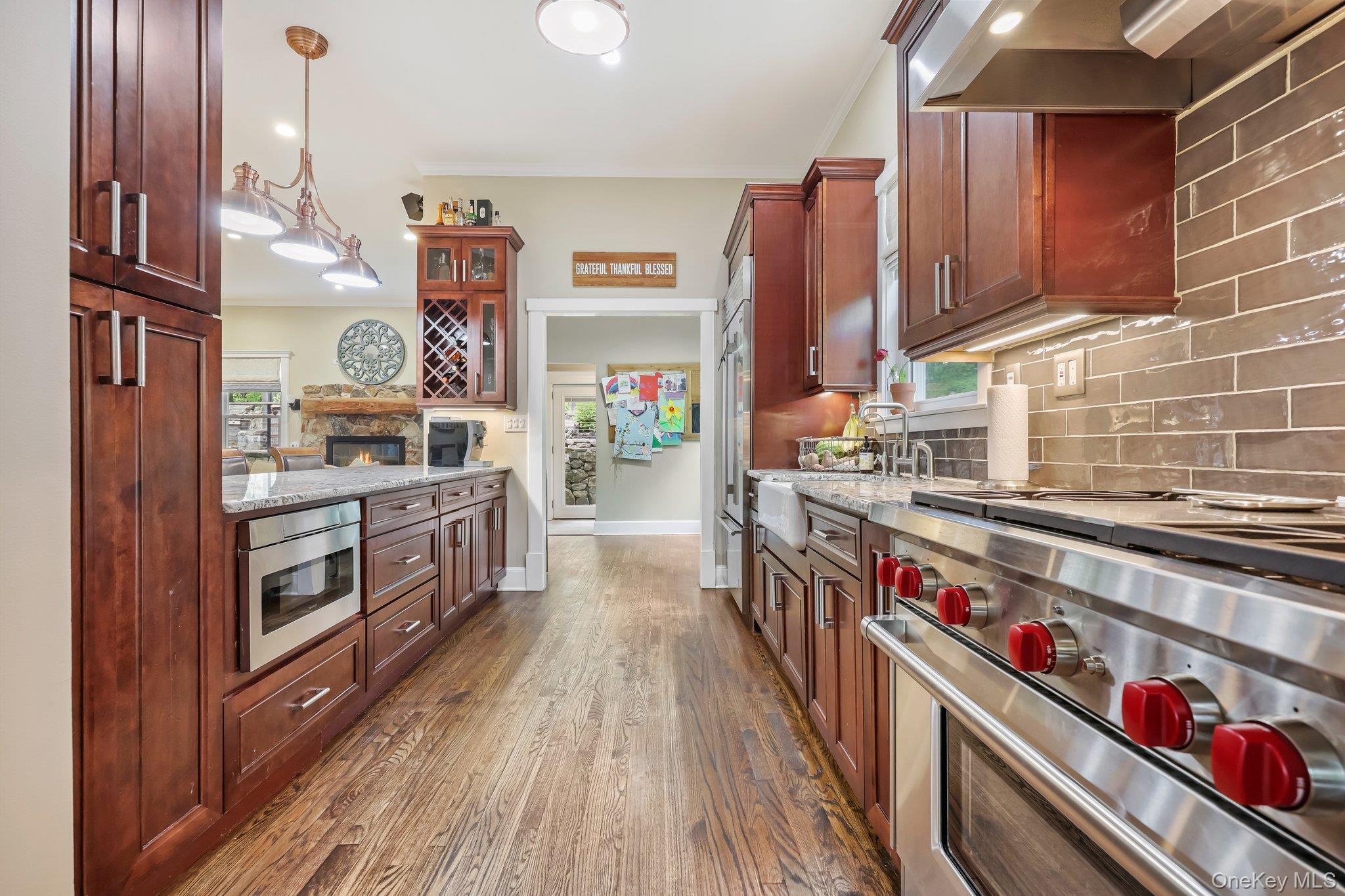 24 Jackson Road, Mahopac, NY 10541