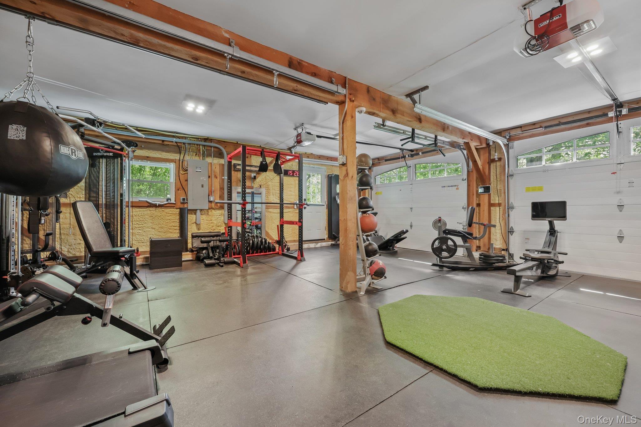 24 Jackson Road, Mahopac, NY 10541