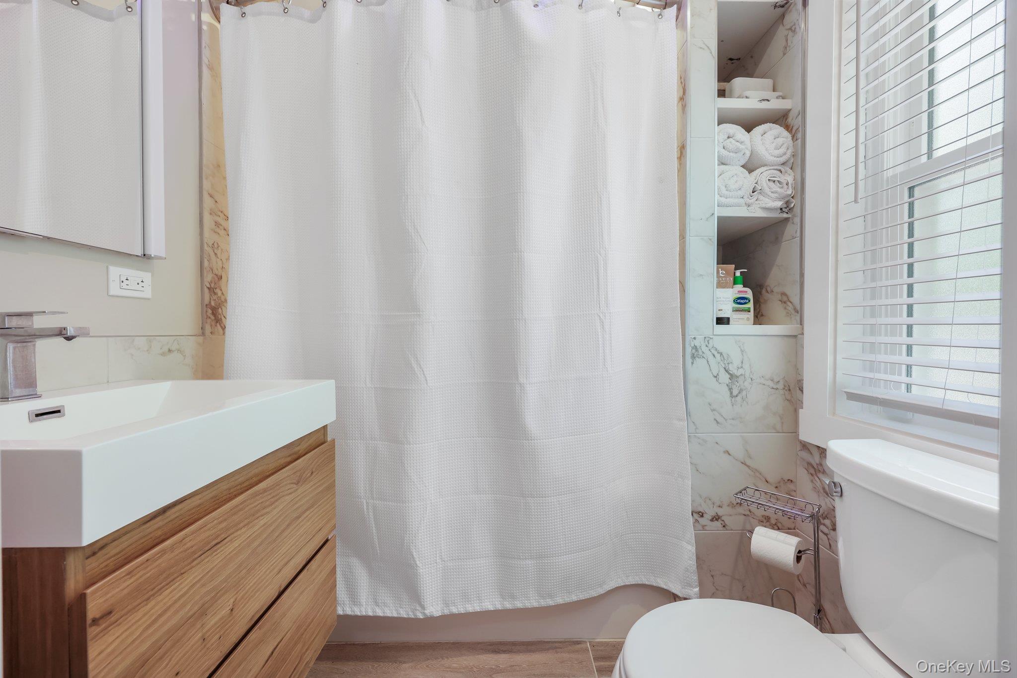 24 Jackson Road, Mahopac, NY 10541