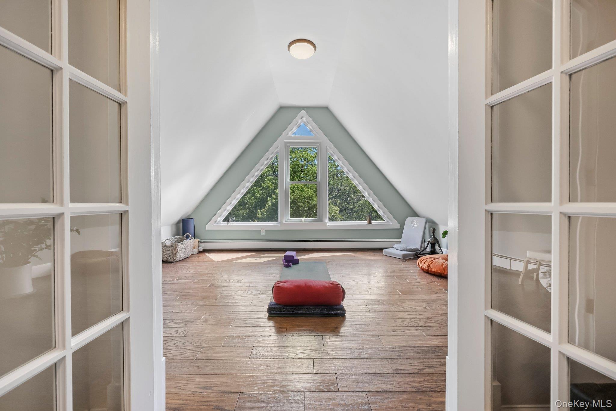 24 Jackson Road, Mahopac, NY 10541